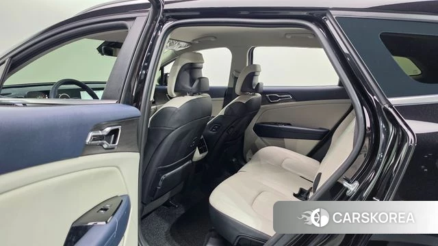 Kia Sportage 5th Generation 2021 Черный из Кореи, фото 2