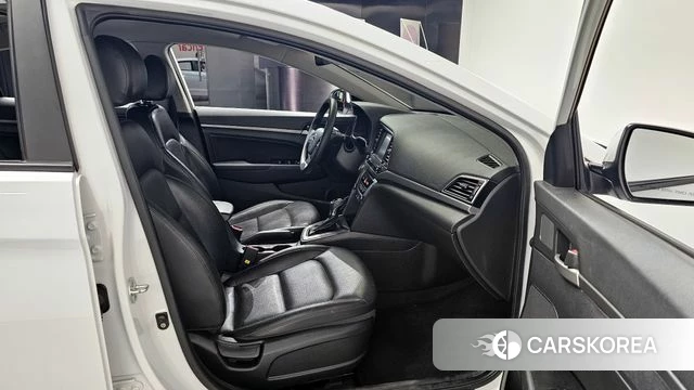 Hyundai Avante AD 2018 Белый из Кореи, фото 2