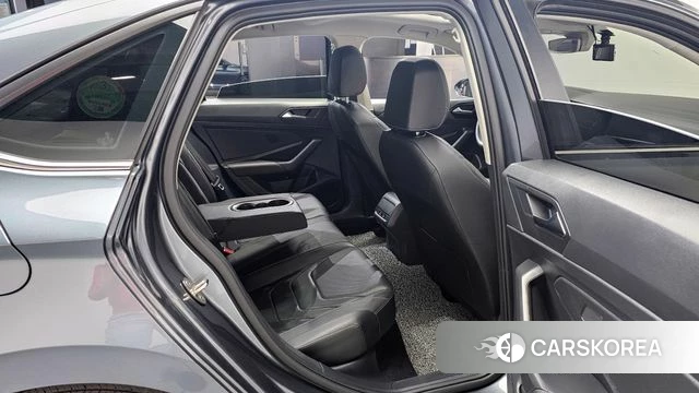 Volkswagen 7th Generation of Jetta 2021 Серый из Кореи, фото 2