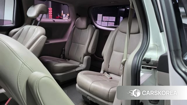 Kia The New Carnival 2018 Белый из Кореи, фото 2