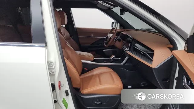 Ssangyong Torres 2023 Белый из Кореи, фото 2