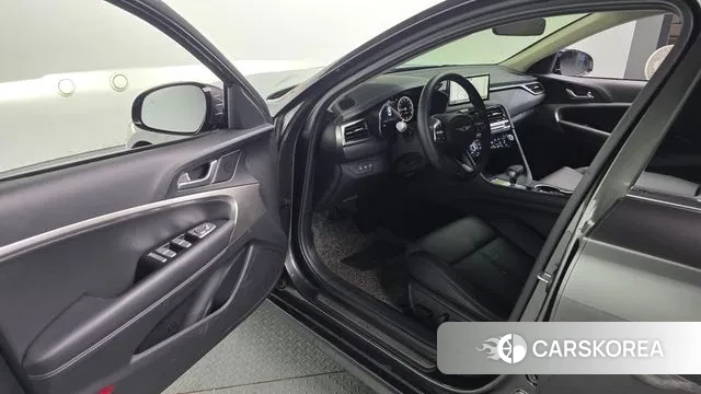 Genesis The New G70 2023 Серый из Кореи, фото 2