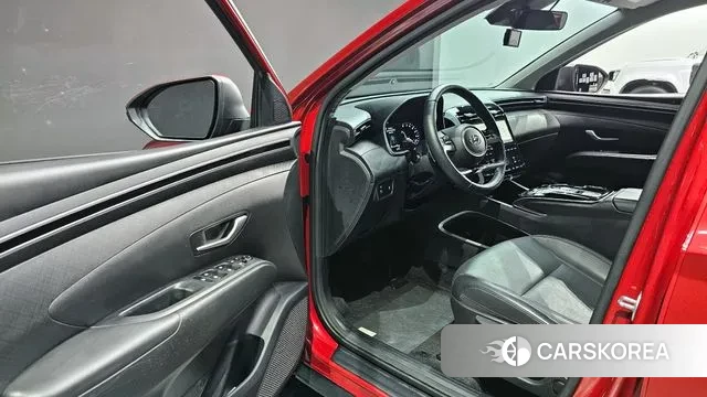 Hyundai Tucson (NX4) 2021 Красный из Кореи, фото 2