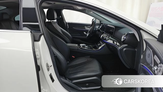 Mercedes-Benz CLS-Class C257 2018 Белый из Кореи, фото 2