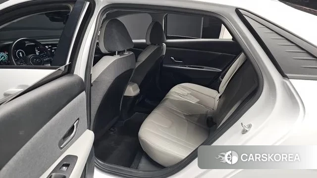 Hyundai Avante (CN7) 2021 Белый из Кореи, фото 2