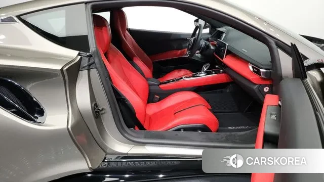 Lotus Emira 2024 Песочный из Кореи, фото 2