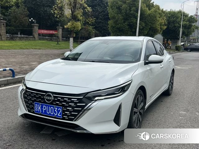 Nissan Xuan Yi 2024 Белый из Китая, фото 2