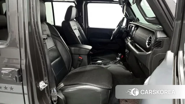 Jeep Wrangler (JL) 2018 Серый из Кореи, фото 2