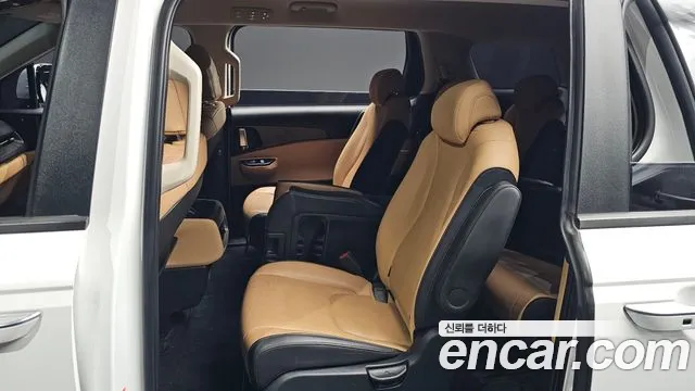 Kia Carnival 4th generation 2022 Белый из Кореи, фото 2