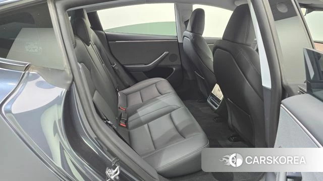 Tesla Model 3 2025 Серый из Кореи, фото 2