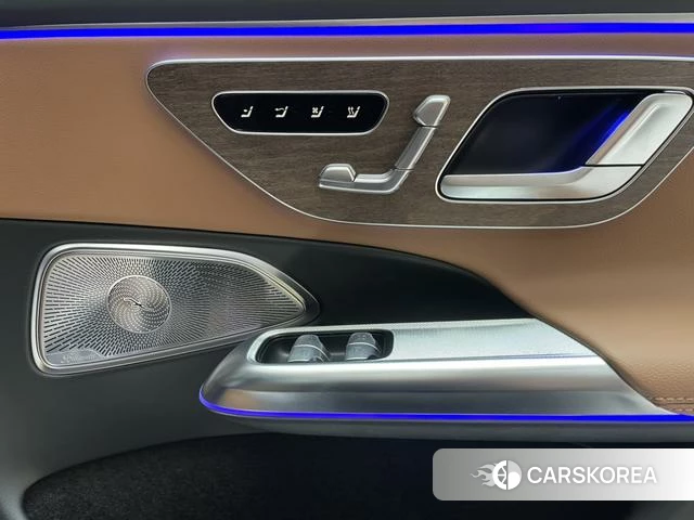 Mercedes-Benz E-class id 3920648 из Китая 2