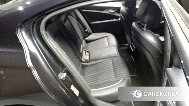 Genesis G70 2019 Черный из Кореи, фото 2