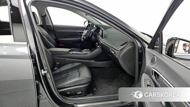 Hyundai Sonata (DN8) 2022 Серый из Кореи, фото 2