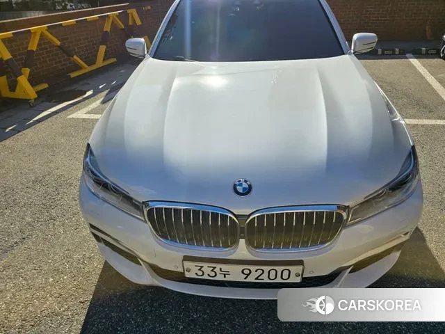BMW 7 Series (G11) 2019 Белый из Кореи, фото 2