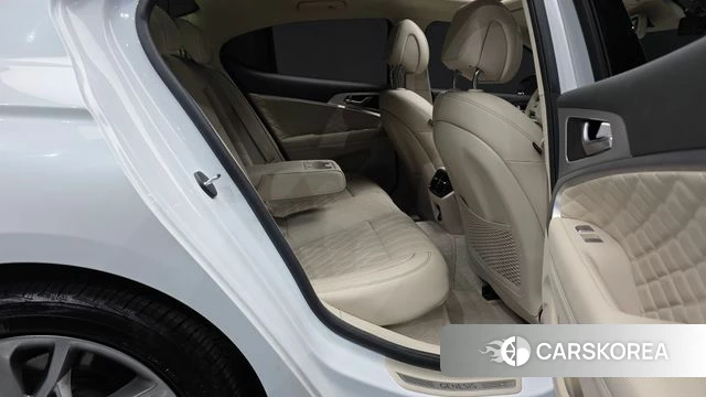 Genesis The New G70 2022 Белый из Кореи, фото 2