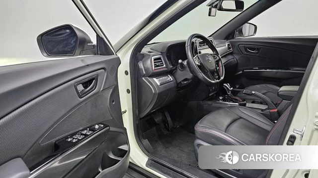 Ssangyong Berry New Tivoli 2021 Белый из Кореи, фото 2