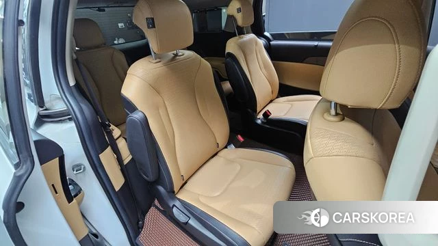 Kia Carnival 4th generation 2020 Белый из Кореи, фото 2