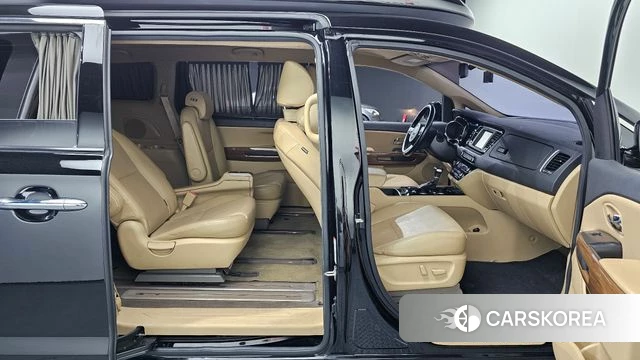 Kia All New Carnival 2018 Черный из Кореи, фото 2