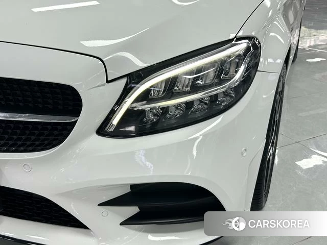Mercedes-Benz Class C 2021 Белый из Китая, фото 2