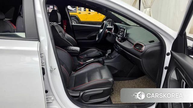 Hyundai i30 (PD) 2020 Белый из Кореи, фото 2