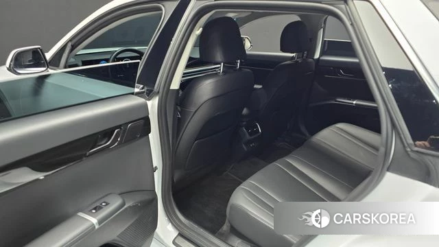 Hyundai Grandeur (GN7) 2024 Белый из Кореи, фото 2