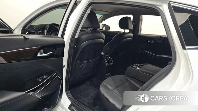 Kia Come New K7 2018 Белый из Кореи, фото 2