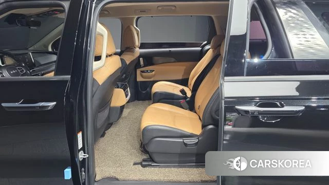 Kia Carnival 4th generation 2022 Черный из Кореи, фото 2