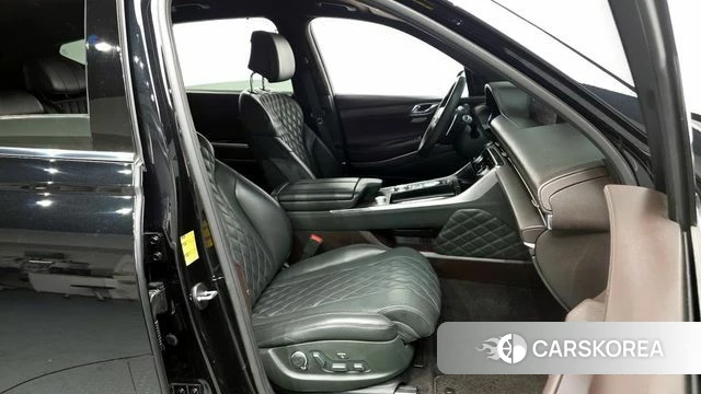 Genesis GV80 2022 Черный из Кореи, фото 2