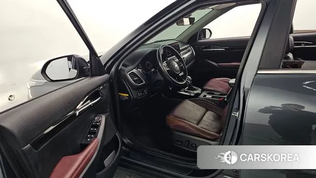 Kia Seltos 2020 Серый из Кореи, фото 2