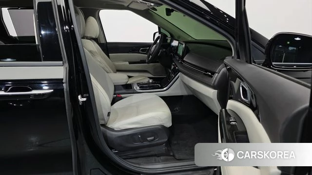Kia Carnival 4th generation 2023 Черный из Кореи, фото 2