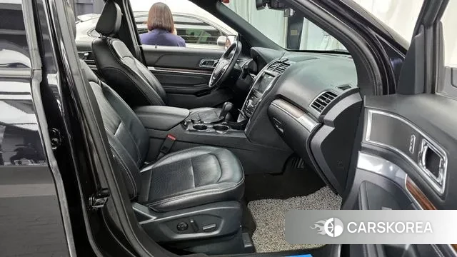 Ford Explorer 2019 Черный из Кореи, фото 2