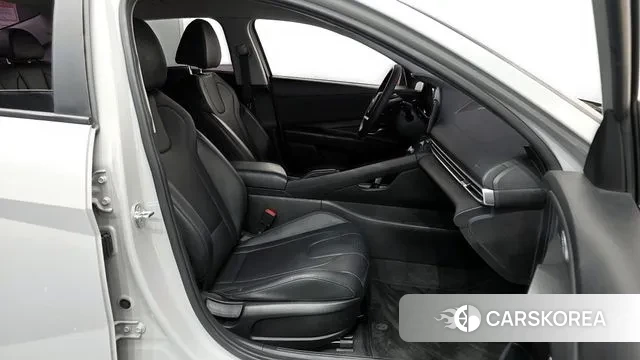 Hyundai Avante (CN7) 2020 Серебристо-серый из Кореи, фото 2