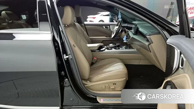 Kia K8 2023 Черный из Кореи, фото 2