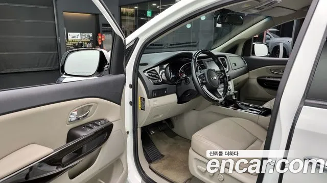 Kia The New Carnival id 2490108 из Кореи 2