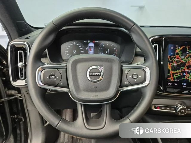 Volvo XC40 2021 Черный из Кореи, фото 2