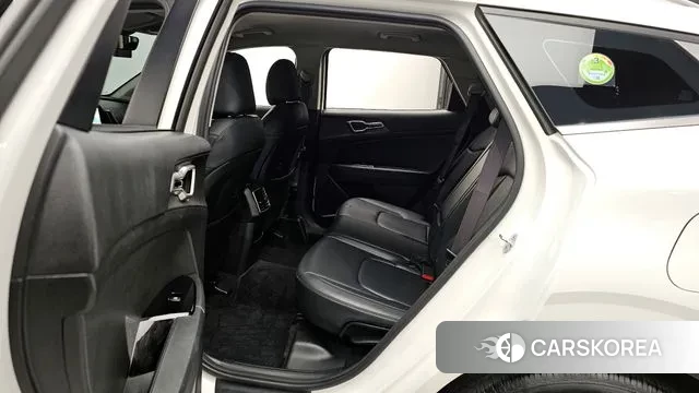 Kia Sportage 5th Generation 2022 Белый из Кореи, фото 2