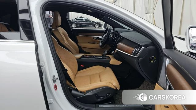 Volvo S90 2019 Белый из Кореи, фото 2