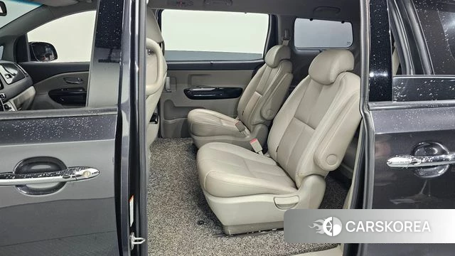 Kia The New Carnival 2019 Черный из Кореи, фото 2