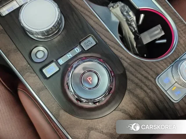 Genesis GV80 2023 Белый из Кореи, фото 2