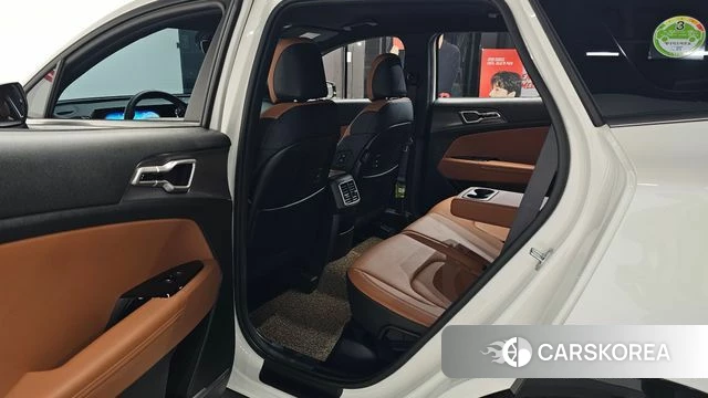 Kia Sportage 5th Generation 2022 Белый из Кореи, фото 2
