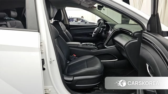 Hyundai Tucson (NX4) 2022 Белый из Кореи, фото 2