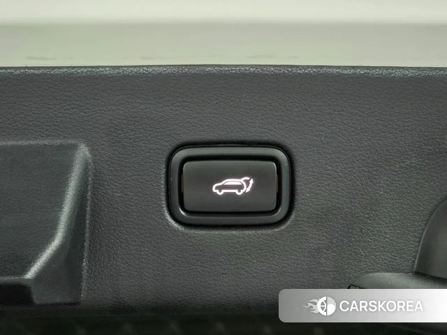 Kia Sportage 5th Generation 2023 Белый из Кореи, фото 2