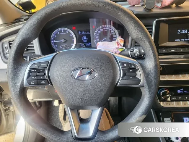 Hyundai Sonata New Rise 2023 Серебряный из Кореи, фото 2