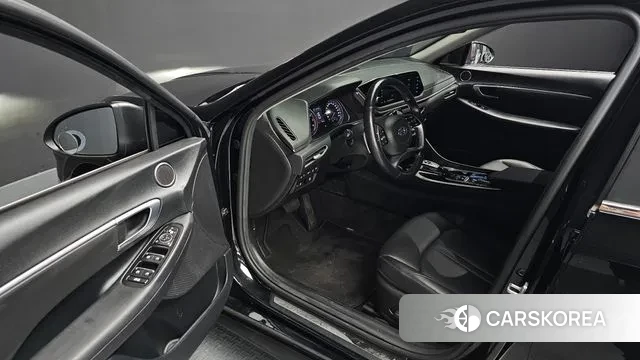 Hyundai Sonata (DN8) 2021 Черный из Кореи, фото 2