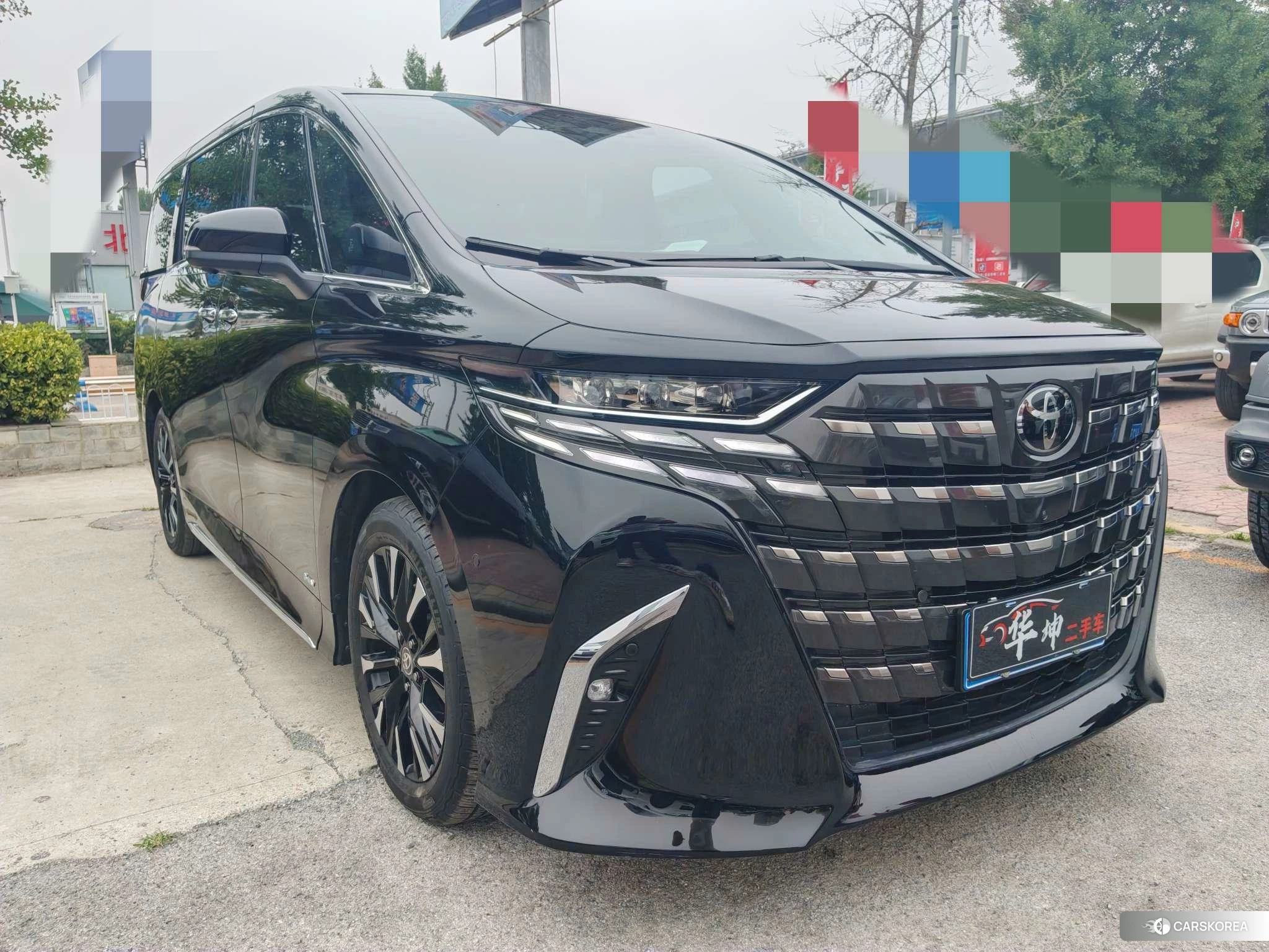 Toyota Elfa 2024 Черный из Китая, фото 2