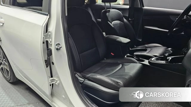 Kia Come New K3 2018 Белый из Кореи, фото 2