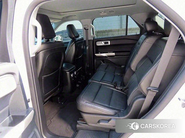 Ford Explorer 6th Generation 2020 Белый из Кореи, фото 2