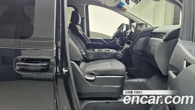 Hyundai Staria 2021 Черный из Кореи, фото 2