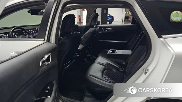 Kia Sportage 5th Generation 2022 Белый из Кореи, фото 2