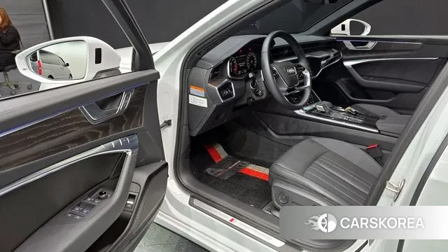 Audi A6 (C8) 2021 Белый из Кореи, фото 2